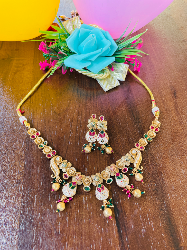Meenakari Gold necklace set 