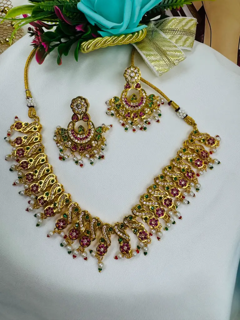 [157] Chandra Haar set