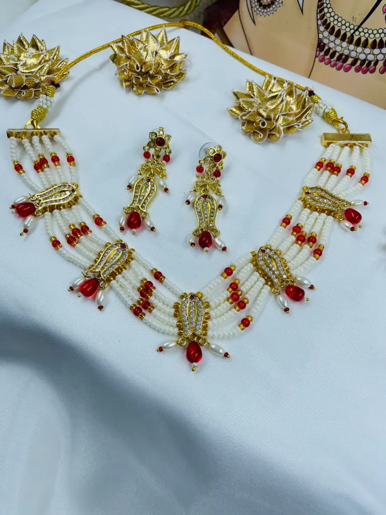 The Madhubala Fish Set (red)