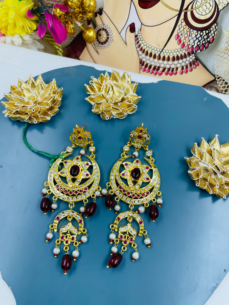 Original gold look flower with moon design 