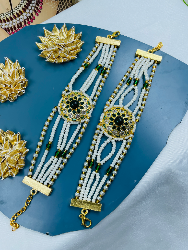 Green Moti shine bracelet