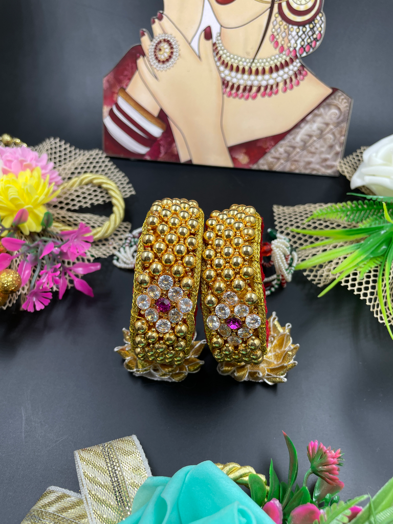 Original Handsitting Gold Look Poonchi 