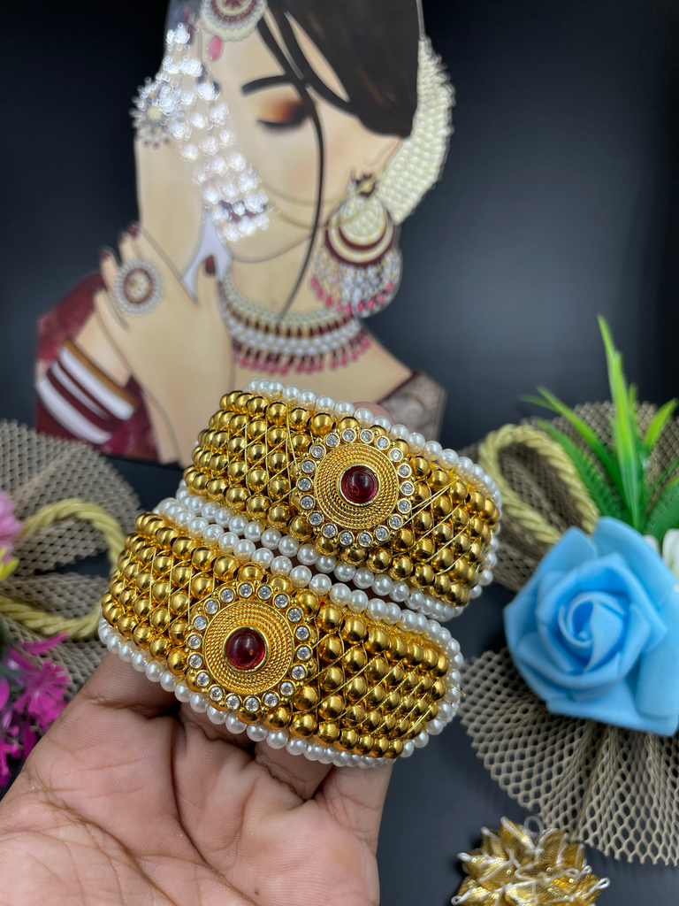 Red Stone With White Combination Poonchi 