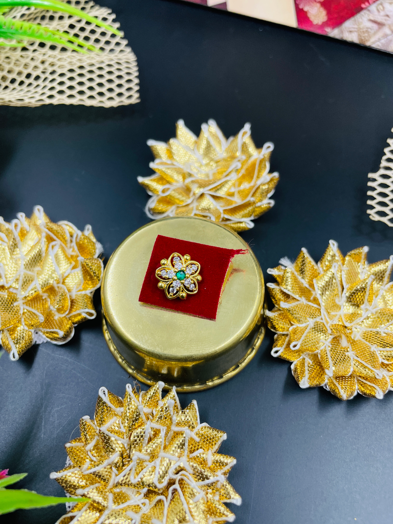 Green Diamond Nosepin