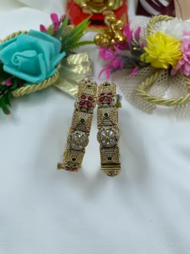 Rajsi Phool Bangles