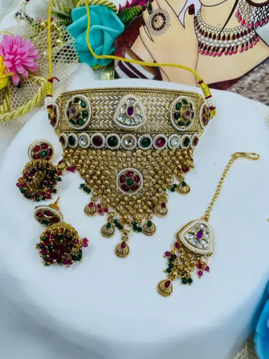 Madhu Aad