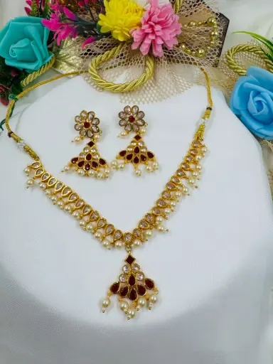 [160] Muktika neckset 