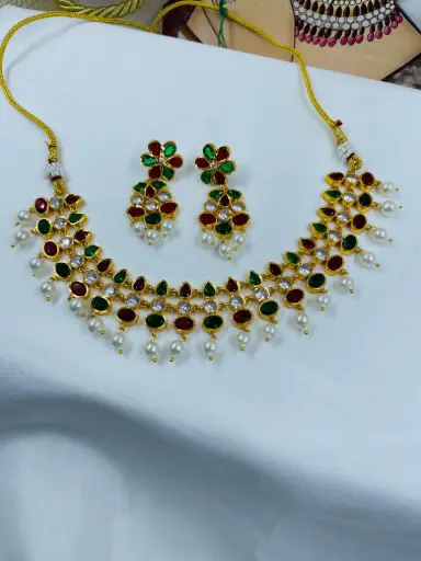  Geetika Set